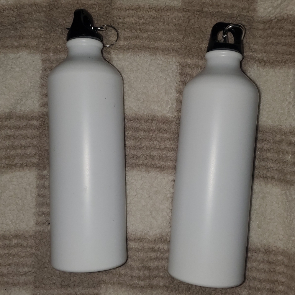 5 for $25 | NWOT Macy's Logo Stainless Steel Water Bottle Set with Sticker Sheet - Picture 3 of 8